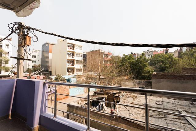 Dwarka Residency Bed & Breakfast